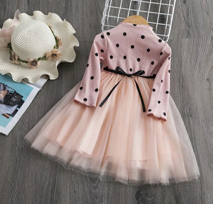 Мила сукня в горох на 9-12 и 12-24 місяця (80, 90)