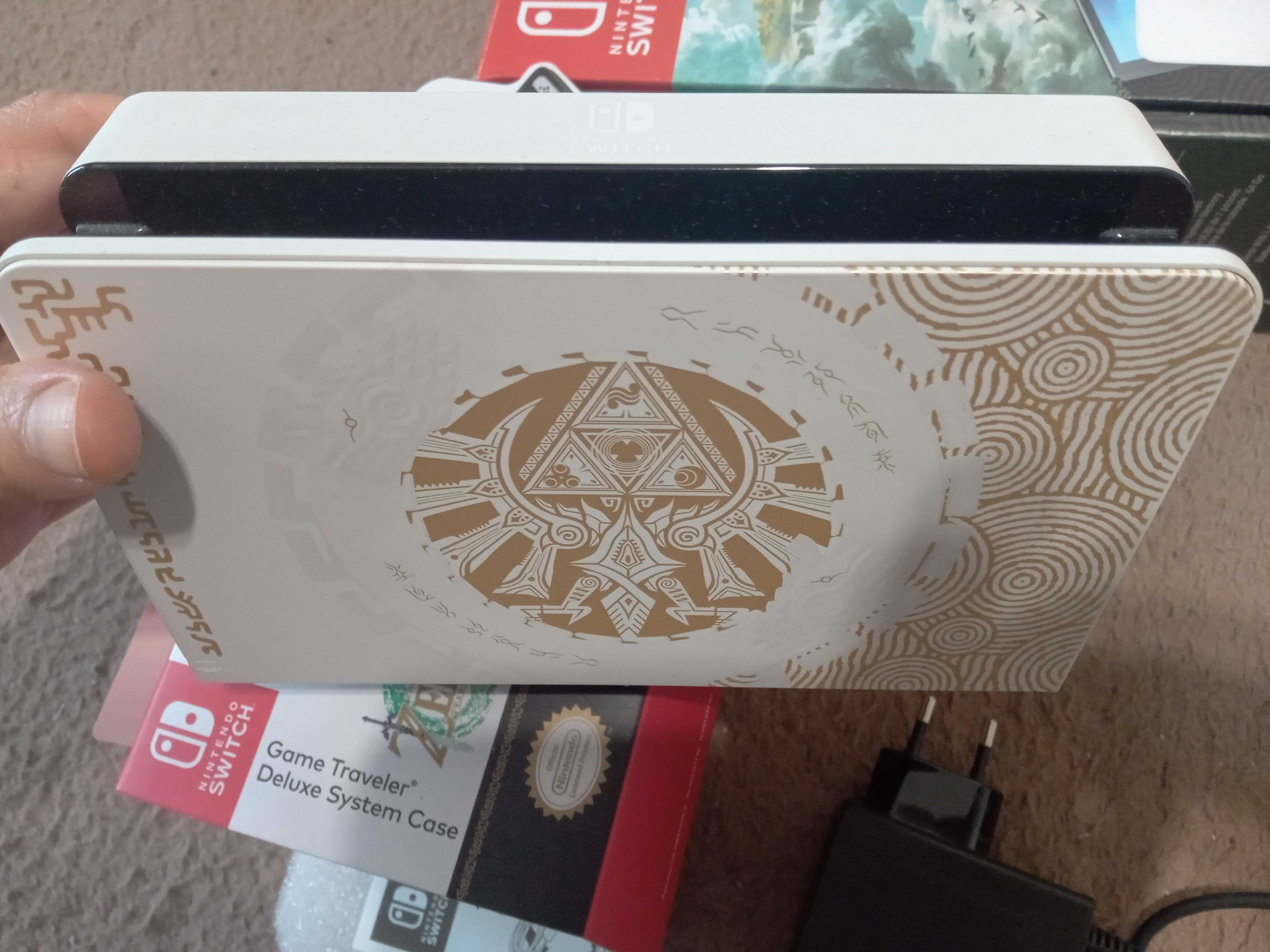 Konsola Nintendo Switch OLED Zelda TOTK Edition  jak nowa plus dodatki