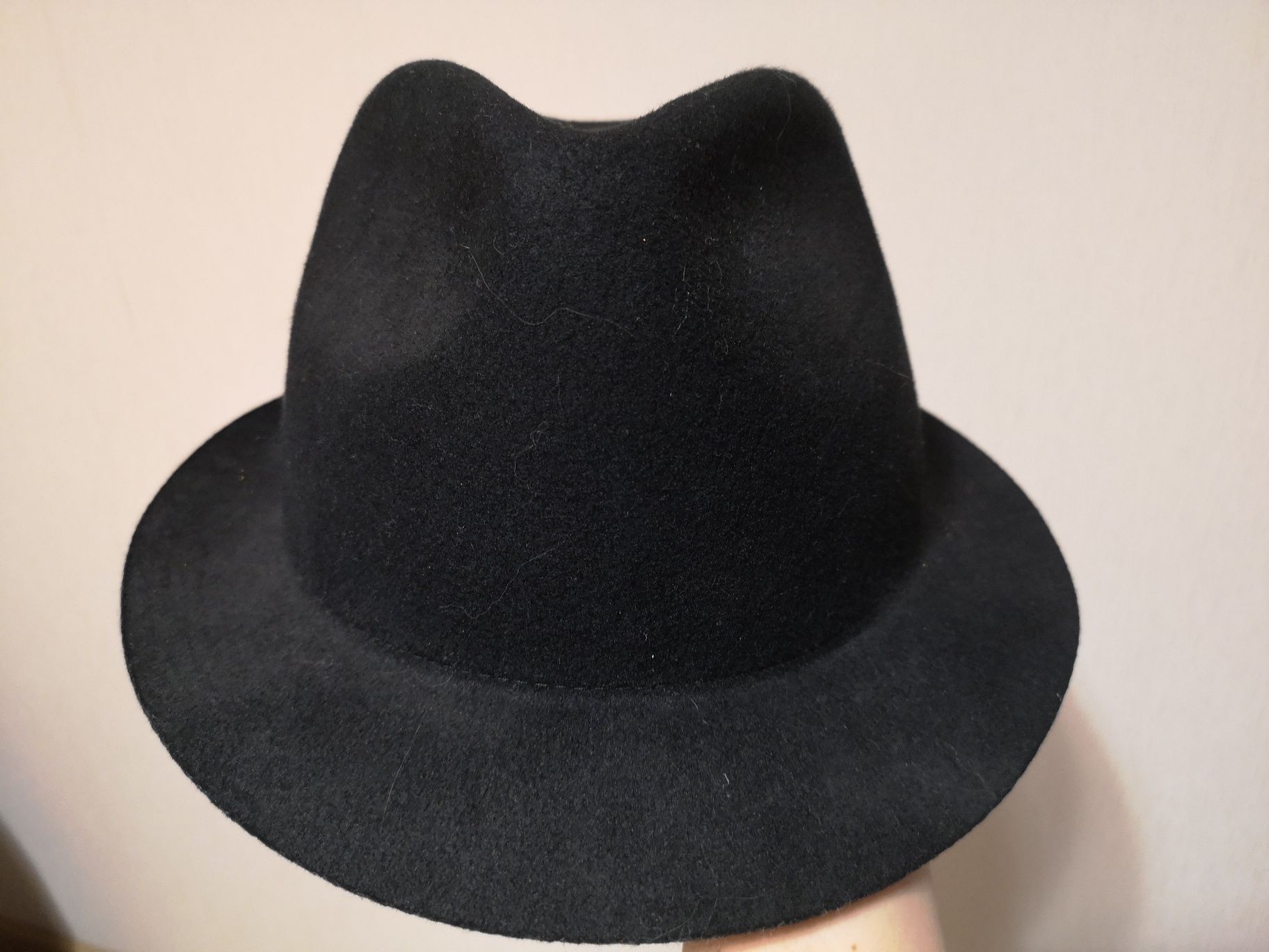 Шляпа шерсть zara