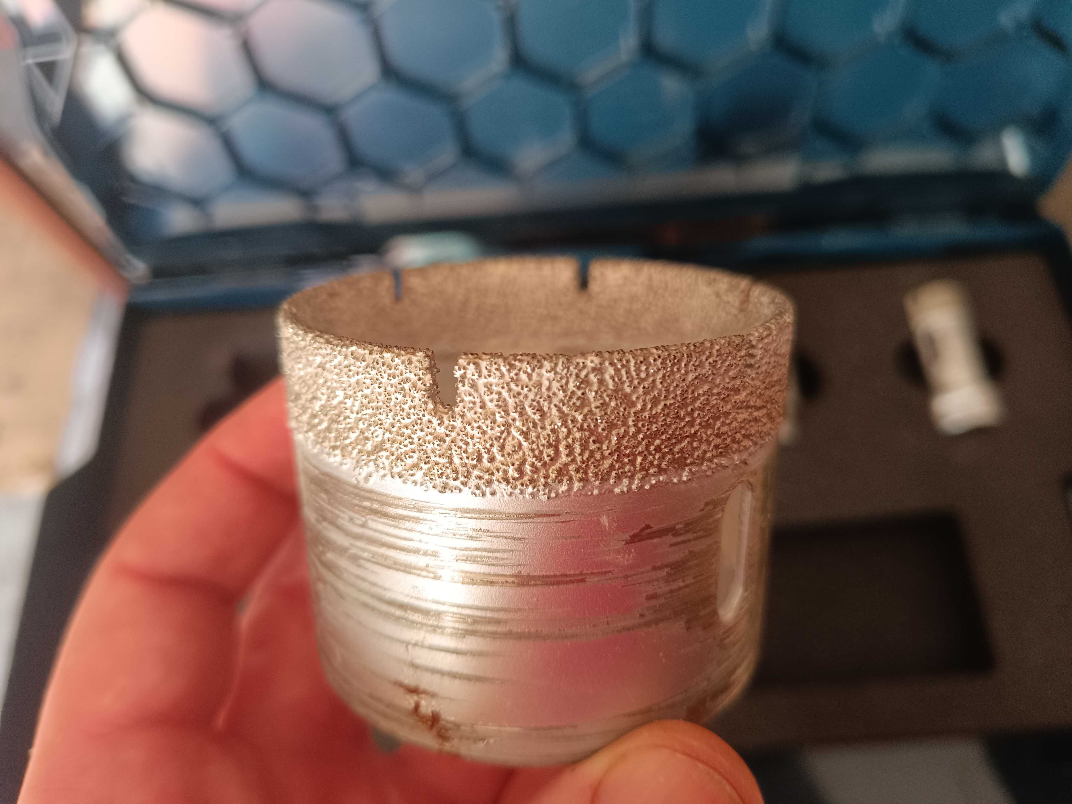 Diamentowe otwornice do płytek Bosch
