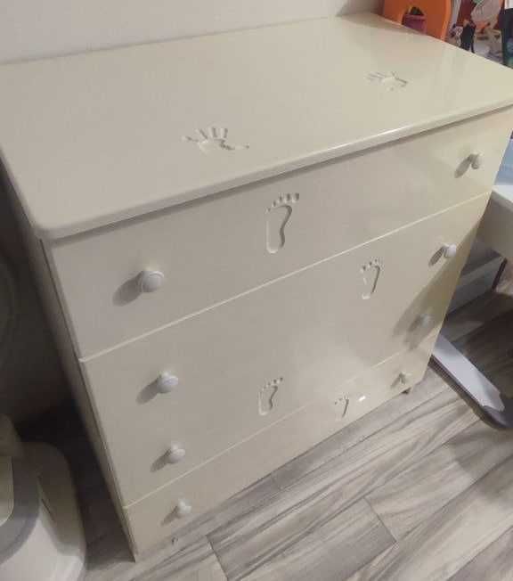 Дитячий Комод з Пеленальним Столиком