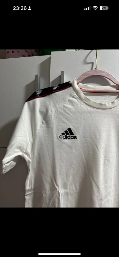 T-shirt Adidas Branca