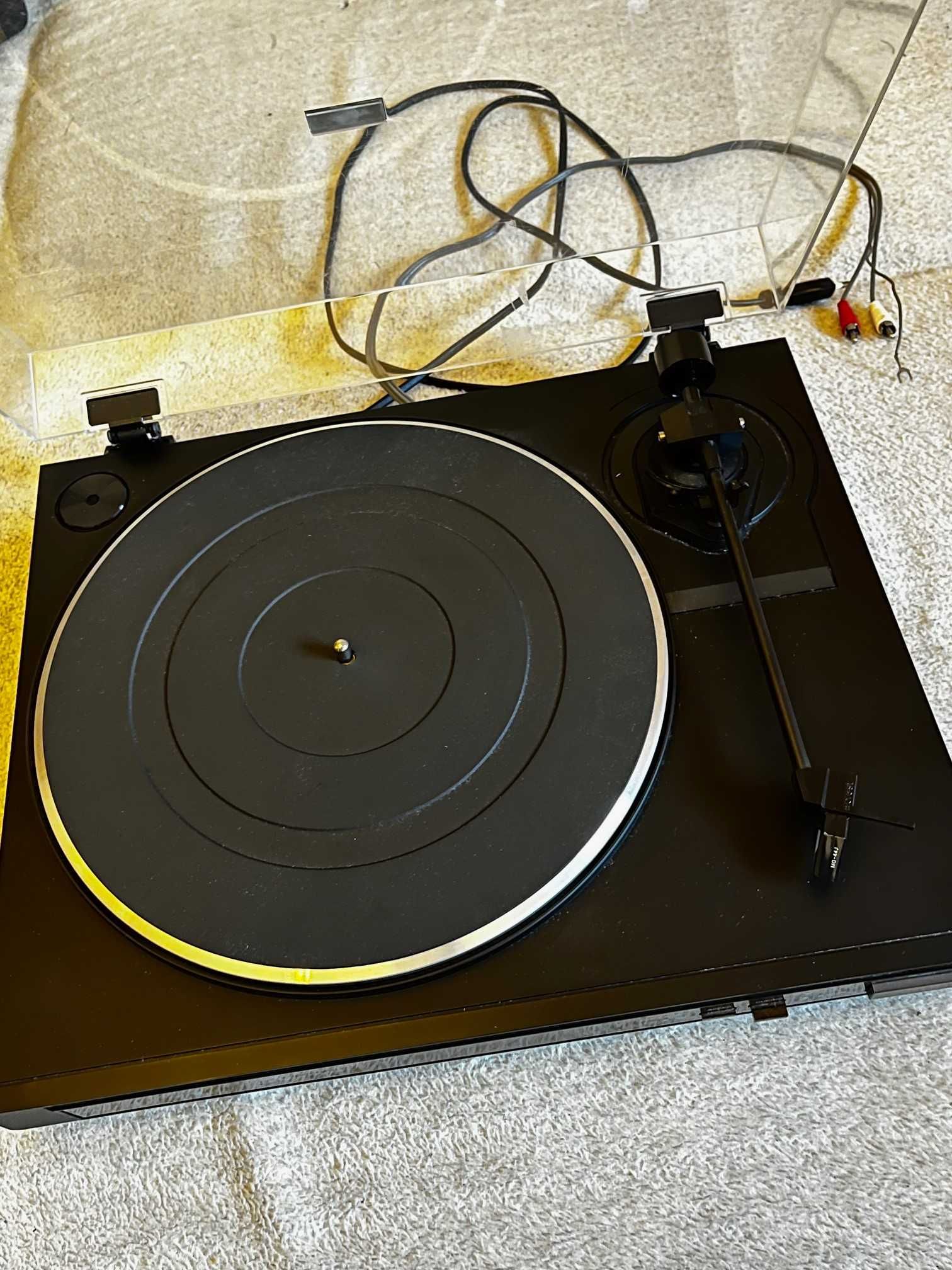 Gramofon SANYO TP 6105 adapter