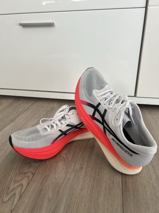 Asics metaspeed edge+ r.43.5
