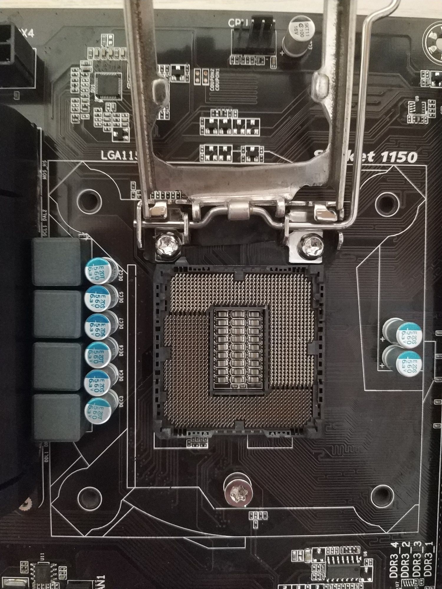 Материнская плата Gigabyte GA-Z87P-D3 s1150
