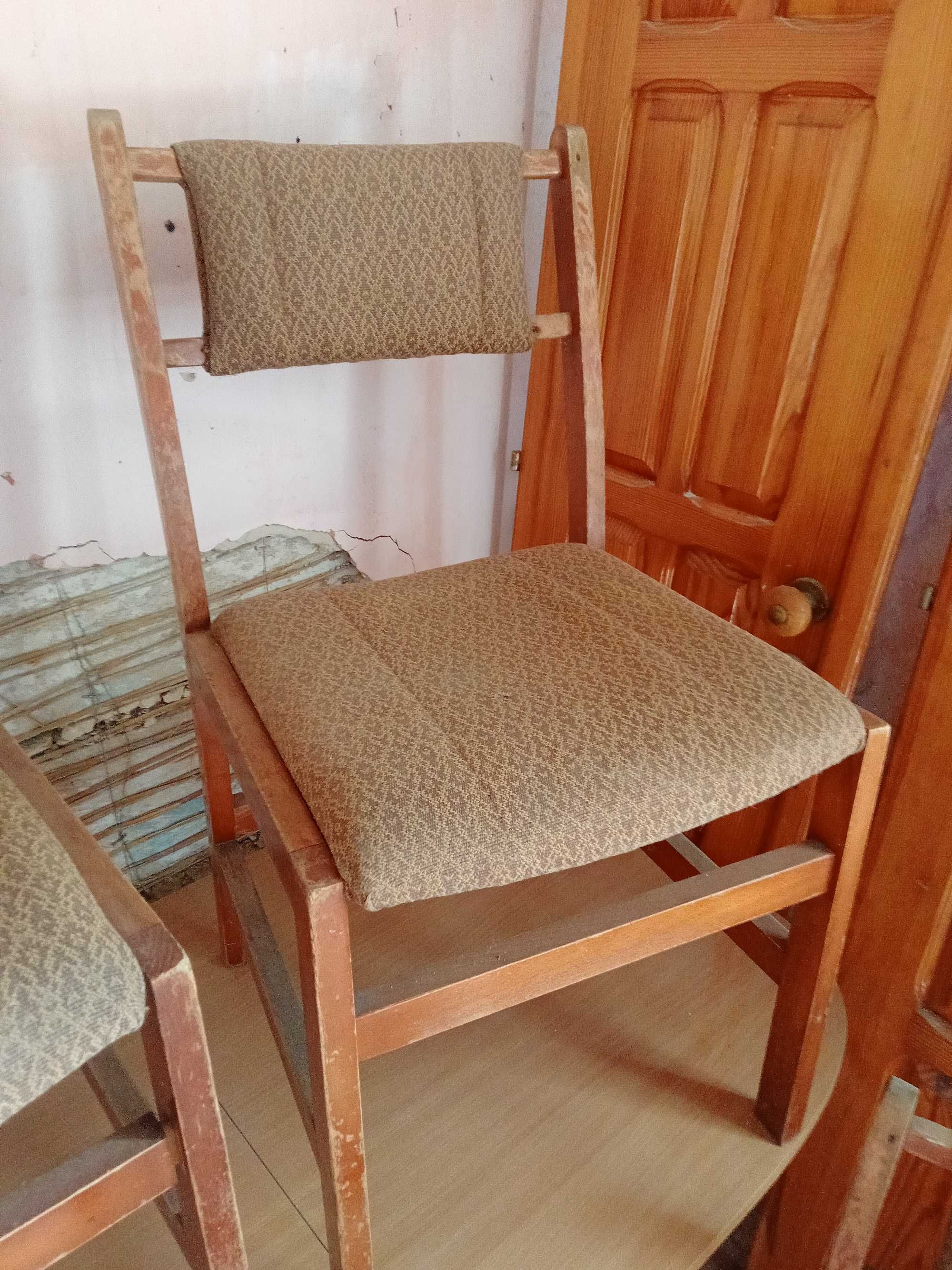 Krzesła, 6 sztuk , używane, stare, do odnowienia, PRL, cena za komplet