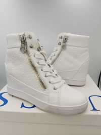 SP Sneakersy GUESS białe botki platforma rozmiar 38 buty