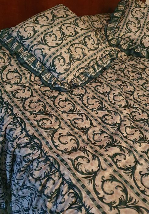 Colcha e 2 almofadas