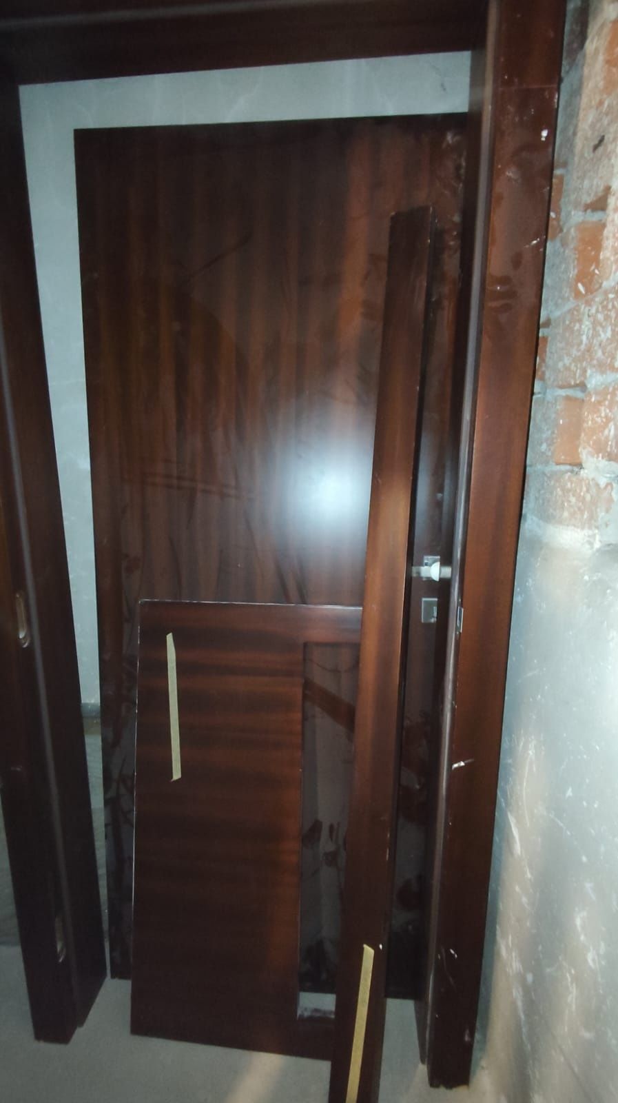 Drzwi plus ościeżnica drewno fornir 80cm