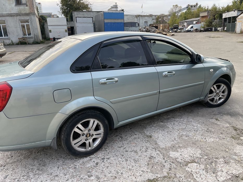Шевролет Лачеті 1.8 автомат