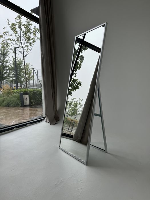 Дзеркало підлогове в повний зріст / Дзеркала / Дзеркало в рамі ВИГІДНО