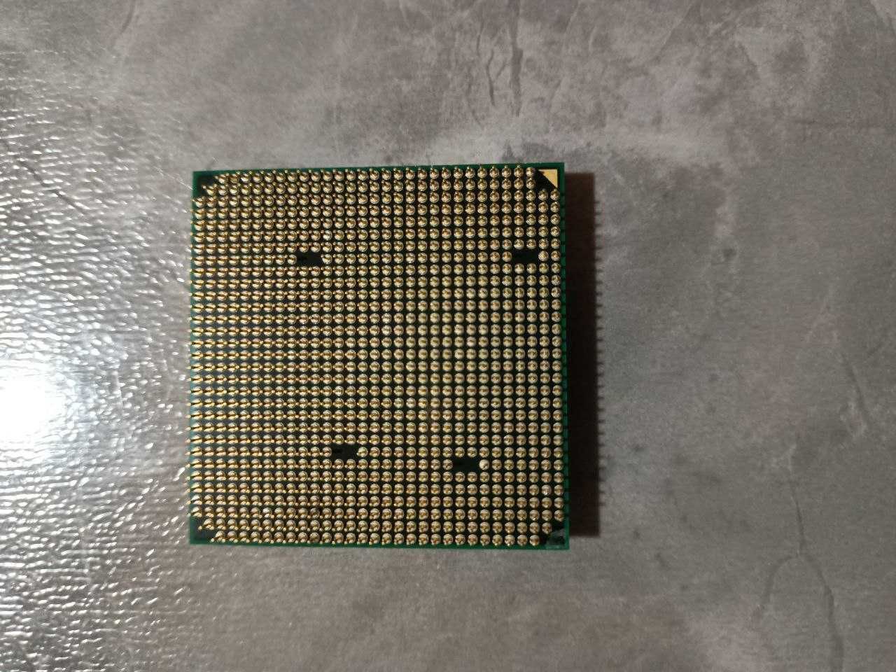 Процесор AMD FX-6100 3,3 GHz AM3+ 95W