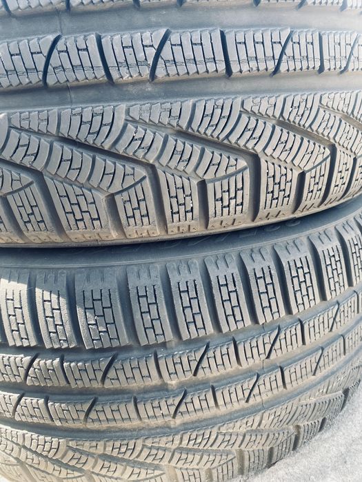 235 40 19 Pirelli Sottozero winter 240 85% Зима 2023 Гарантія