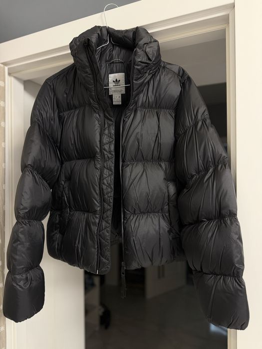 Продаю оригінал куртка осінь- зима Adidas