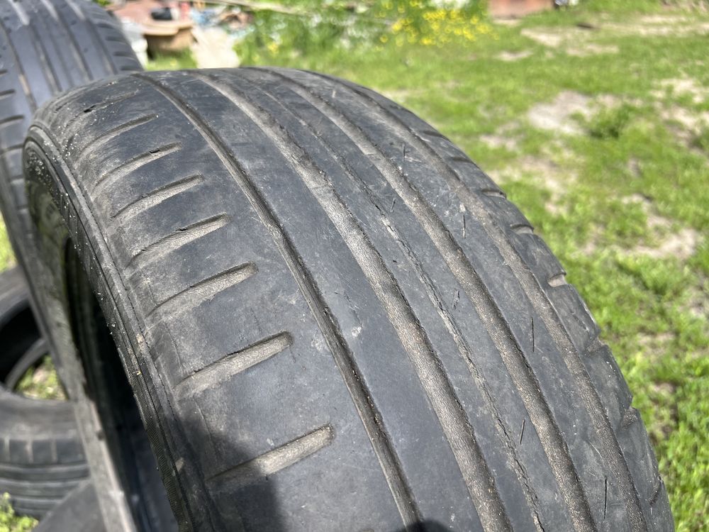 Продам Резину 235/60 R18