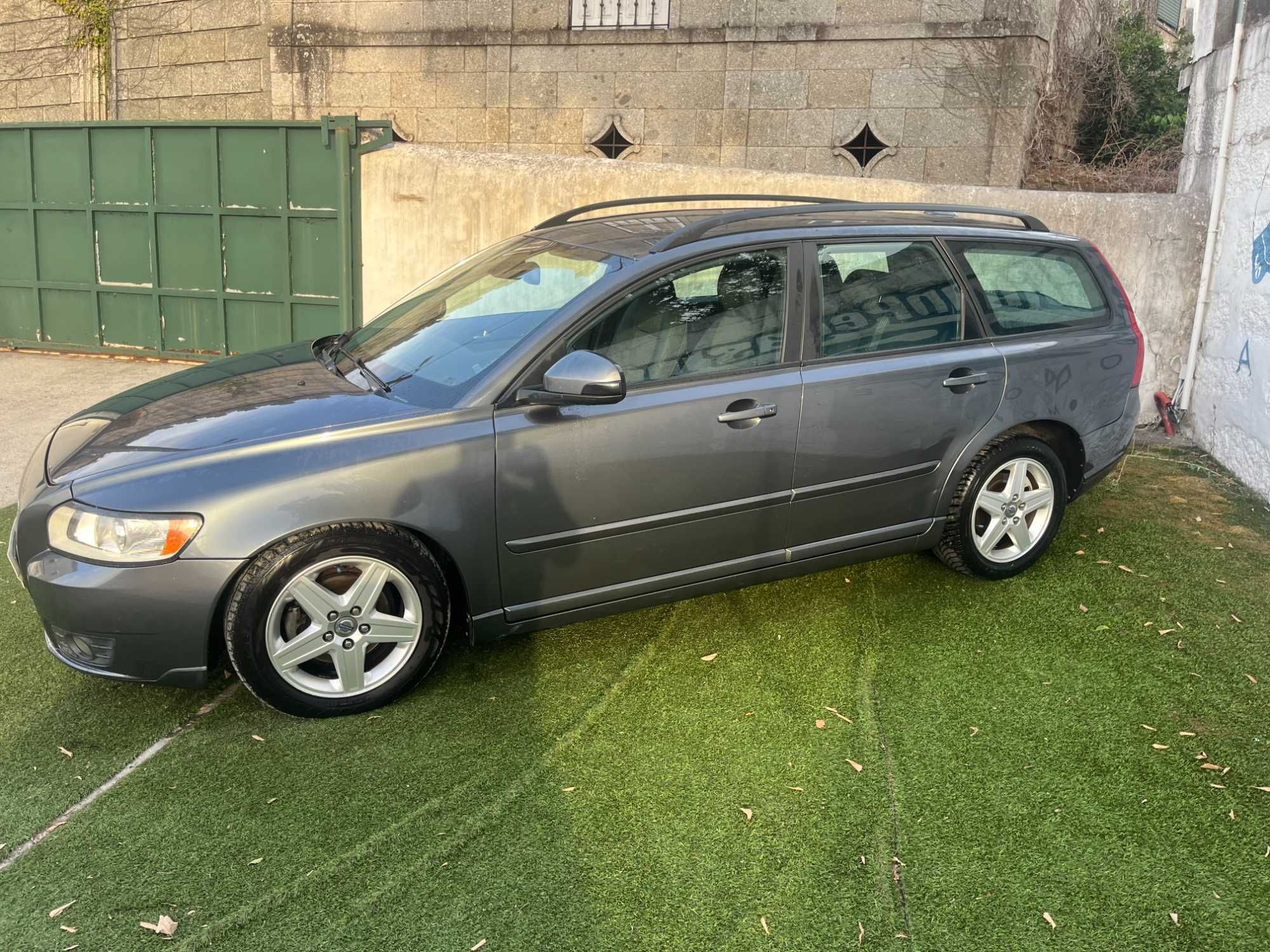 Volvo v50 1.6D 2010