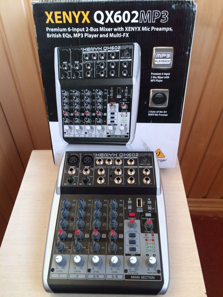 Мікшерський пульт Behringer XENYX QX 602 MP3