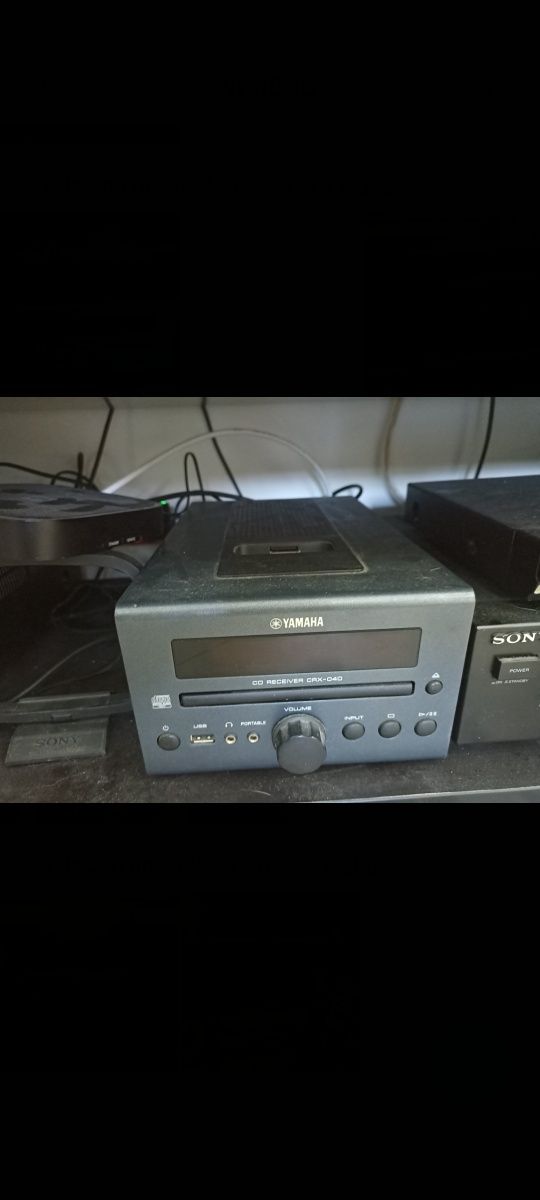 Amplificador,rádio,leitor CD, mini aparelhagem Yamaha marantz sony