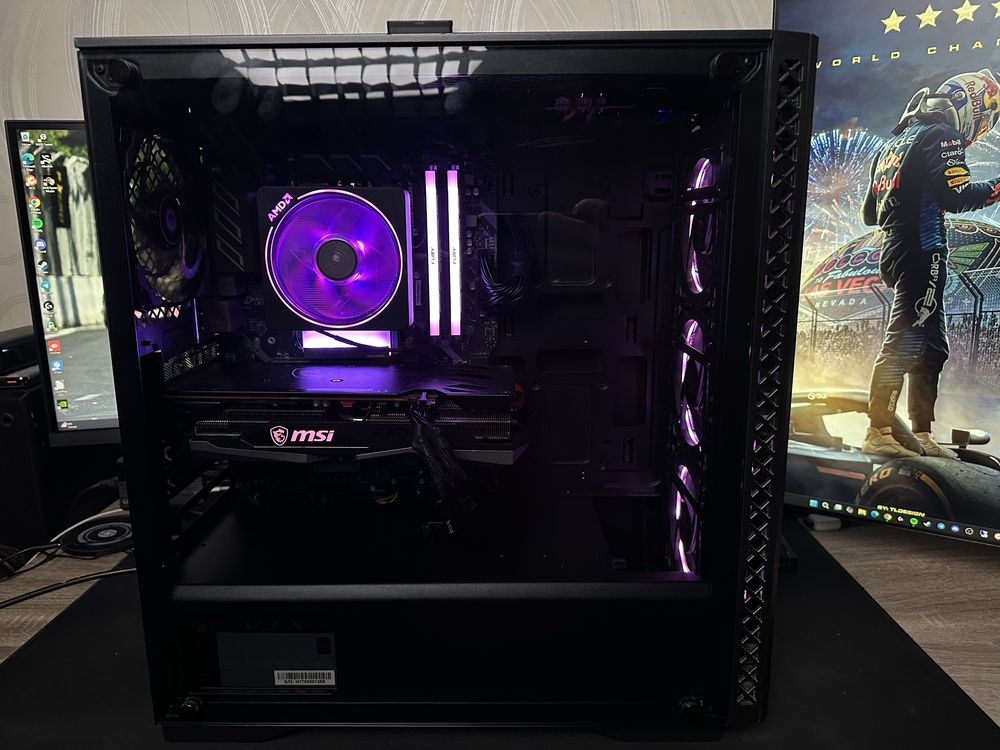 Персональний комплютер. AMD Ryzen 7 2700x. AMD 6600xt