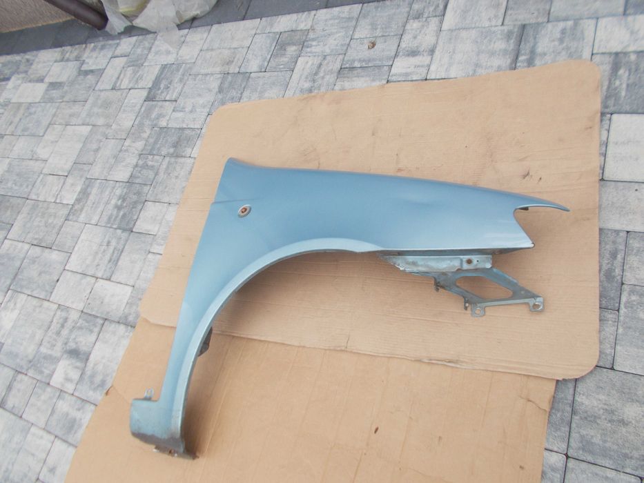 Błotnik Prawy Fiat Punto 2 Kolor 804A Demontaz