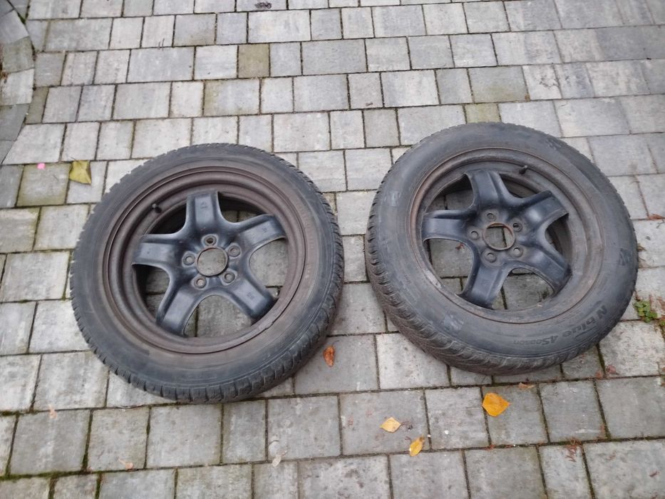 Felgi stalowe strukturalne z oponami zimowymi do opla astry h