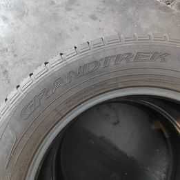 :18 Opony zimowe Dunlop 235/60/18