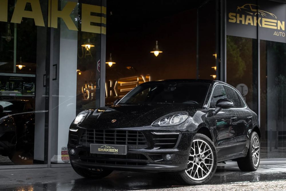 Porsche Macan S