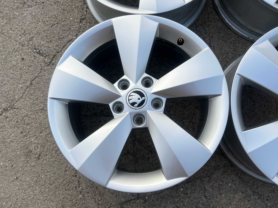 Felgi 17 Audi, VW Passat, Golf,Touran Skoda Octavia,Superb, Seat 5x112
