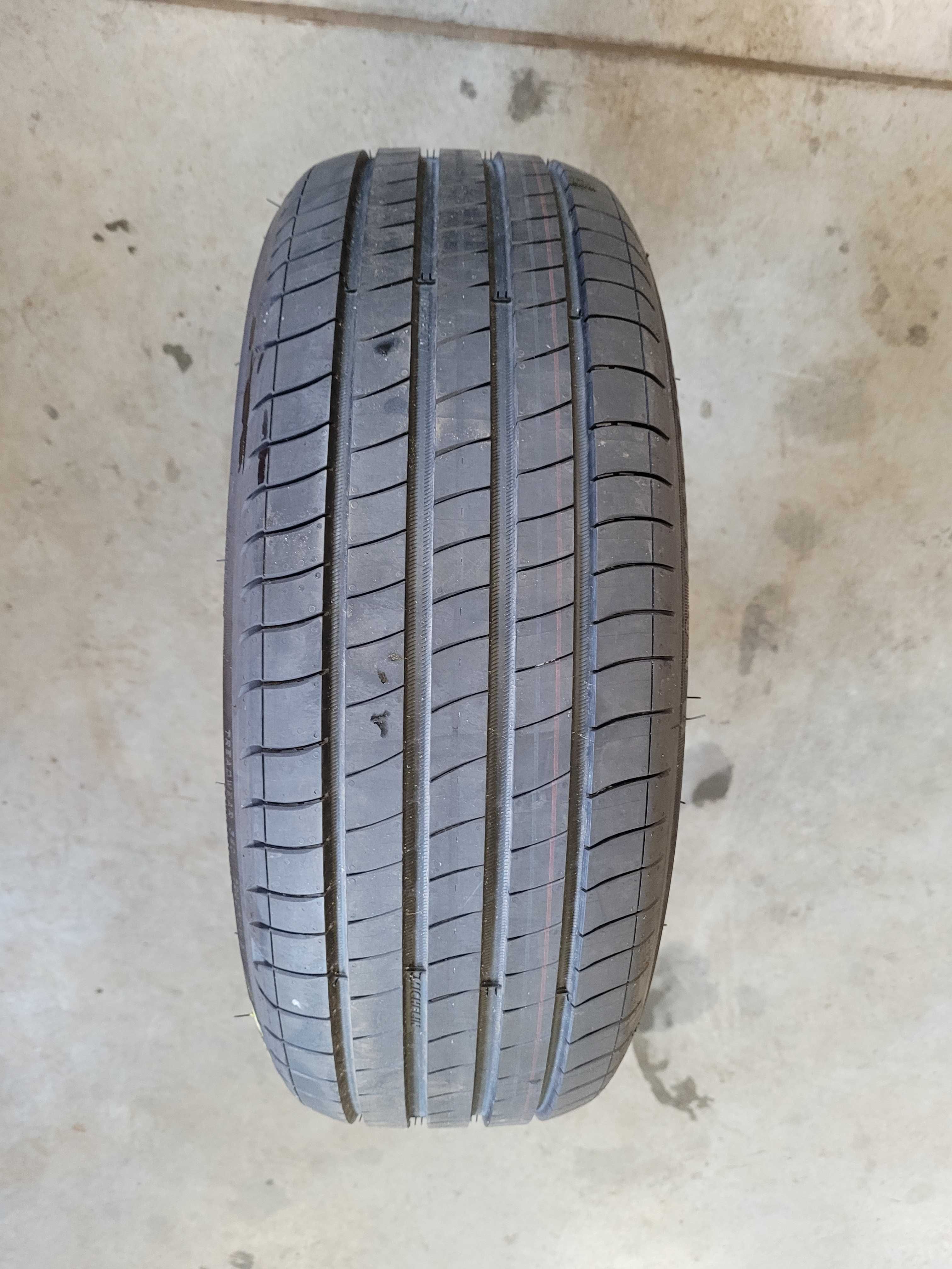 Opona Michelin 185/50 R 16