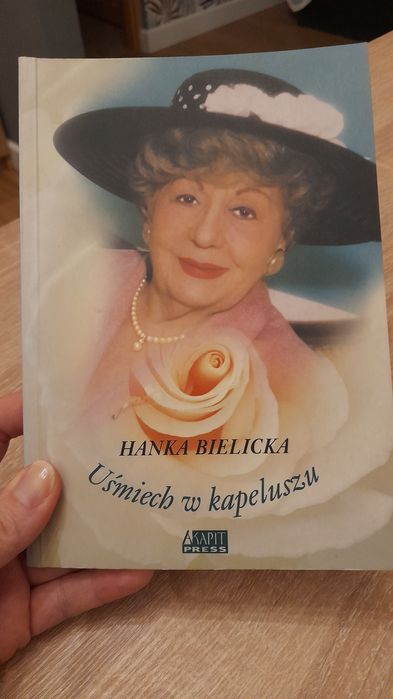 Uśmiech w kapeluszu, Hanka Bielicka