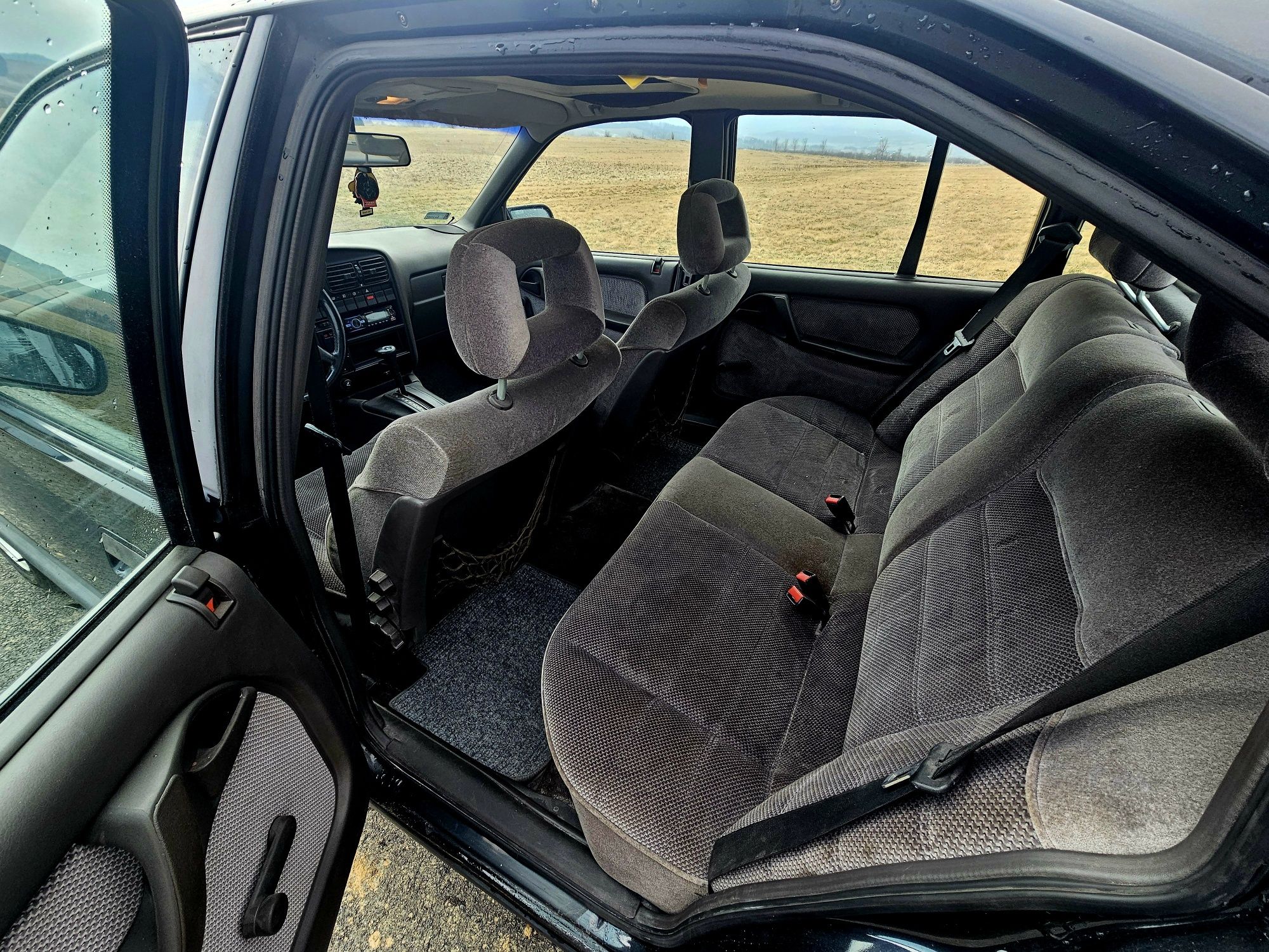 Opel Omega A Diamond zabytek