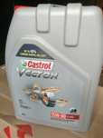 Моторна олива   Castrol Vecton 15W40 каністра 20л