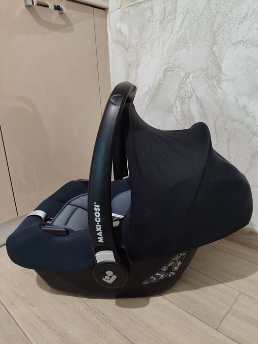 Автокрісло Maxi-Cosi