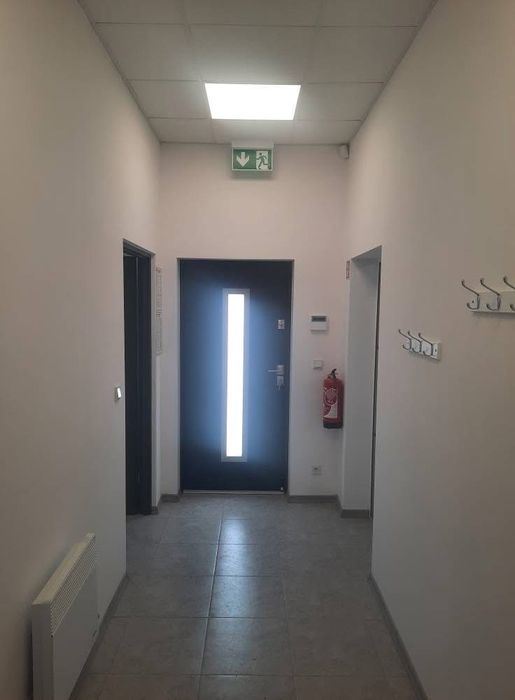 Obiekt usługowo-handlowy. Świetna lokalizacja!