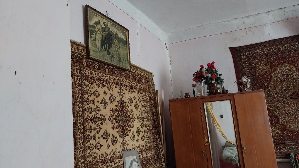 Продам квартиру в с. Маків