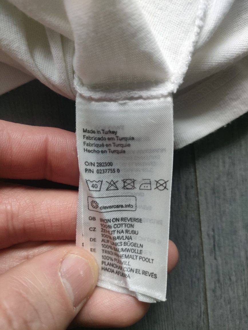 Koszulka męska H&M rozmiar L/XL

- stan: bardzo dobry

- rozmiar: L al