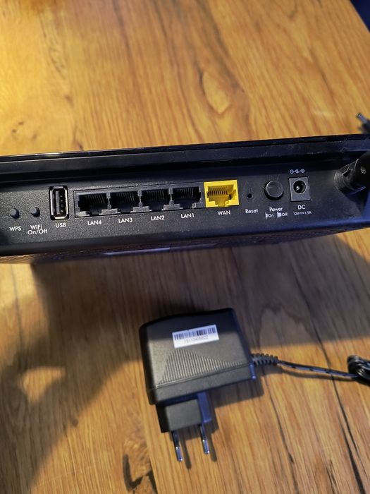 Router Netgear R6220
