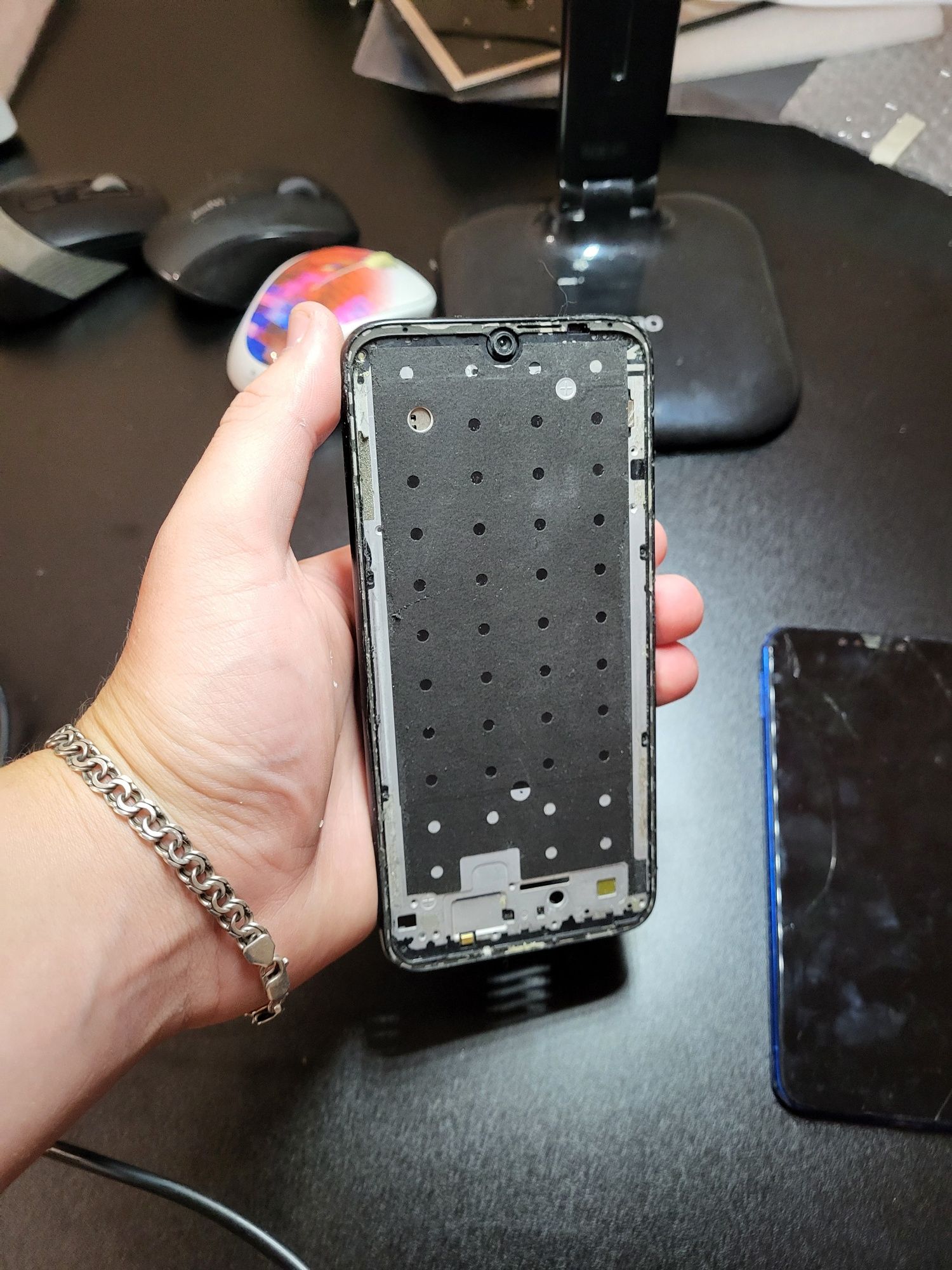 Redmi note 7 та Huawei P smart +