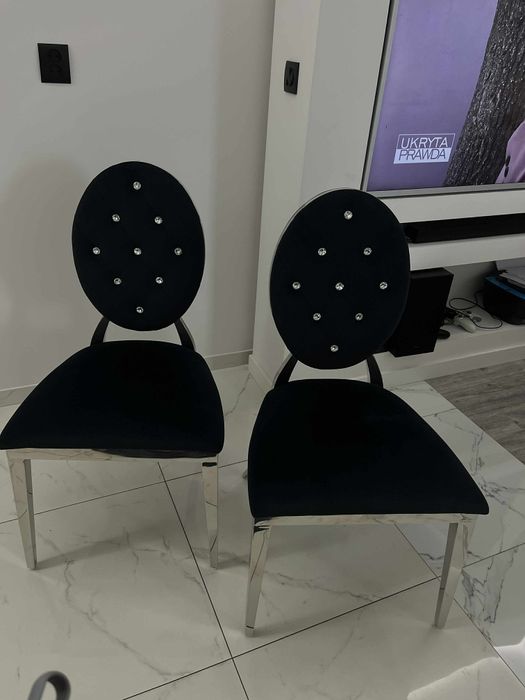 Krzesła Glamour czarne zamszowe z kryształkami 4 szt