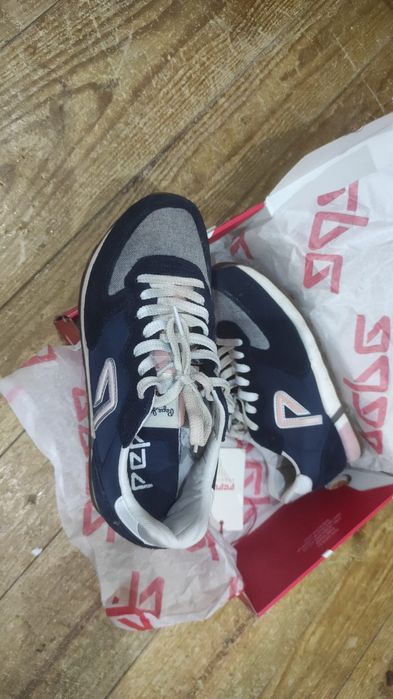 Sapatilhas Pepe jeans tamanho 37