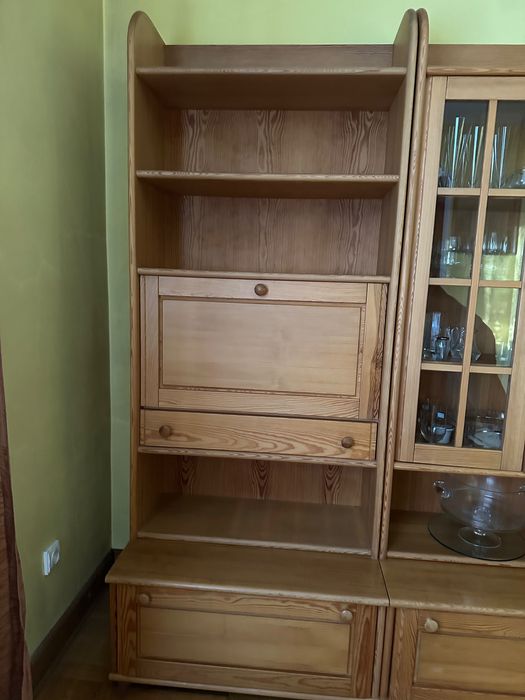 Meble sosnowe komplet witryny, barek, szafka
