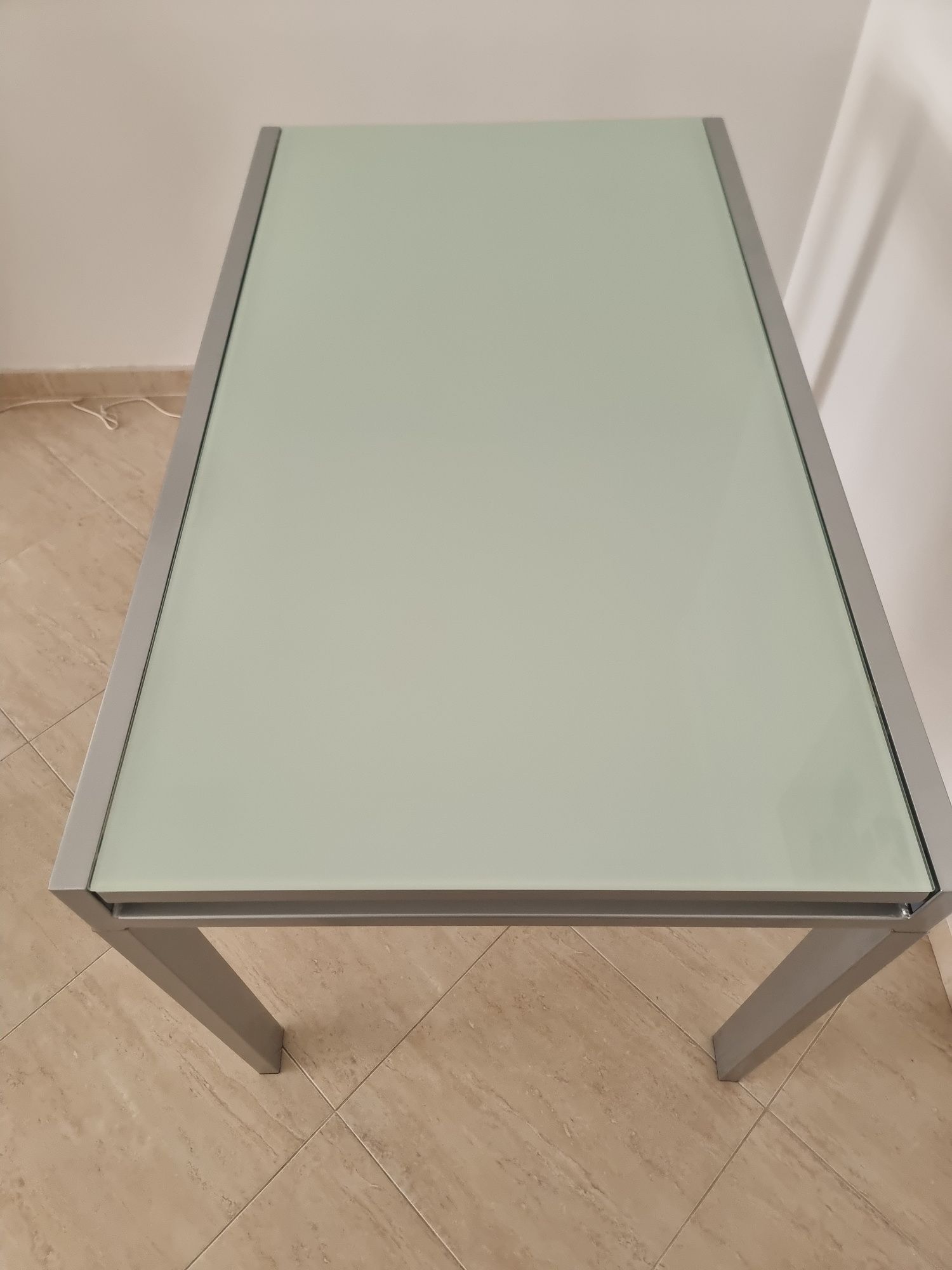 Mesa extensível branca