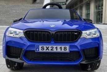 Pojazd BMW DRIFT M5 driftuje silniki 200W jedzie do 13km/h
