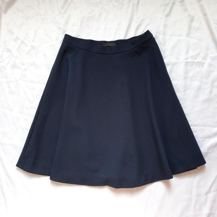 Юбка міді по коліна темно синя cos