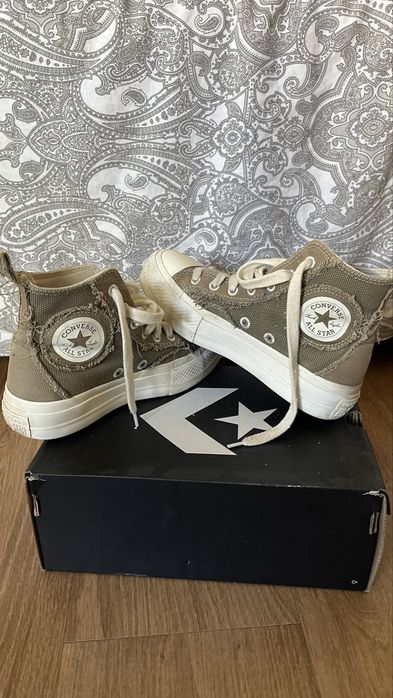 All Star Bota verde-tropa com pormenores