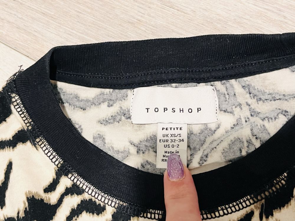 Bluzka damska krótka top xs - s topshop 32-34