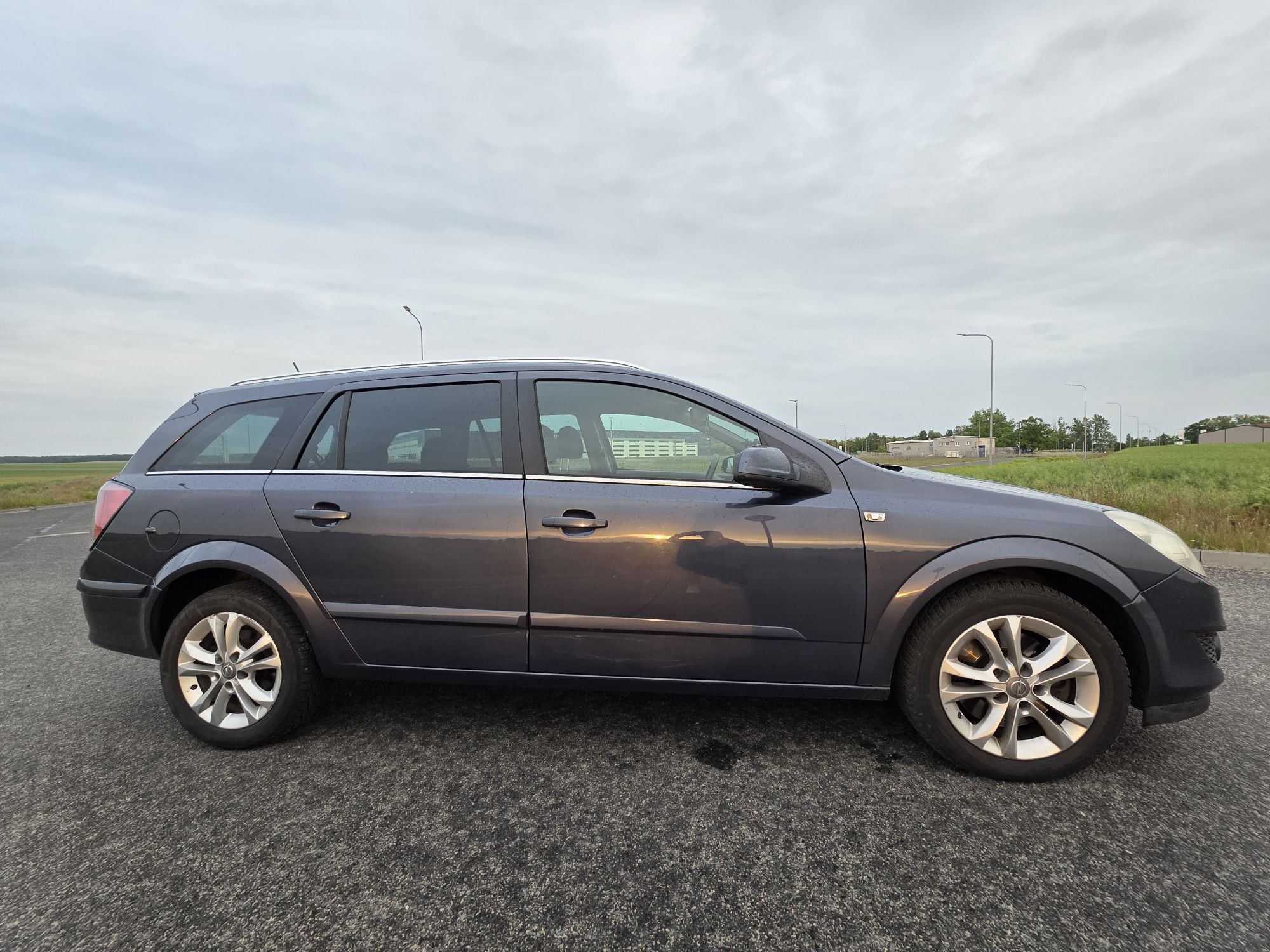 Opel Astra 1.9CDTI 150KM