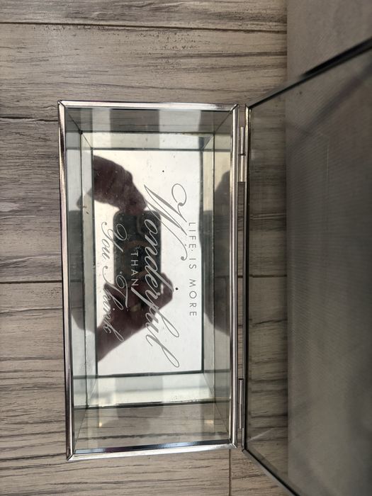 Szkatułka szklana srebrna