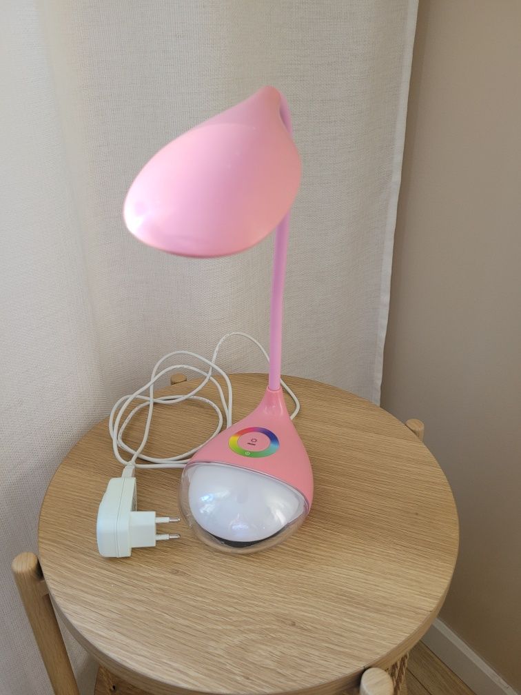 Lampka LED na biurko, z funkcją lampki nocnej