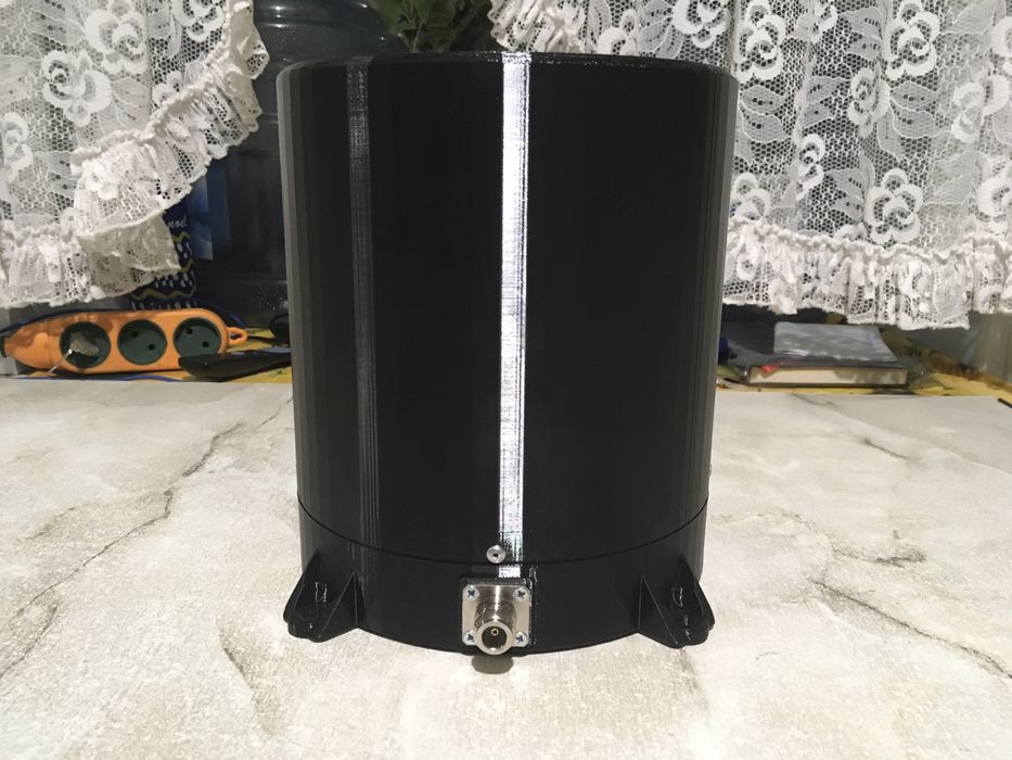 Антена квадрофілярна для РЕБ 450-650 MHz, купольна, кругова